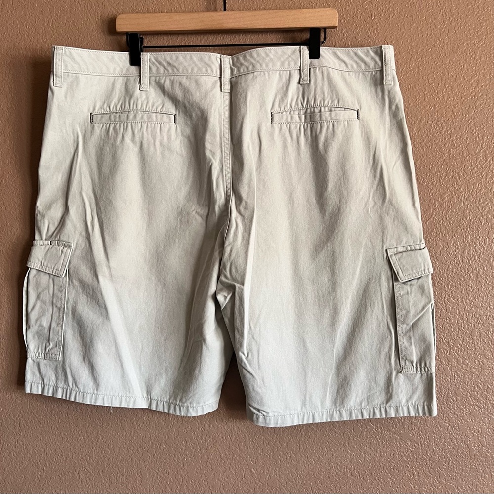 Wrangler Men's Beige Cargo Shorts Size 42 Regular - Picture 4 of 6